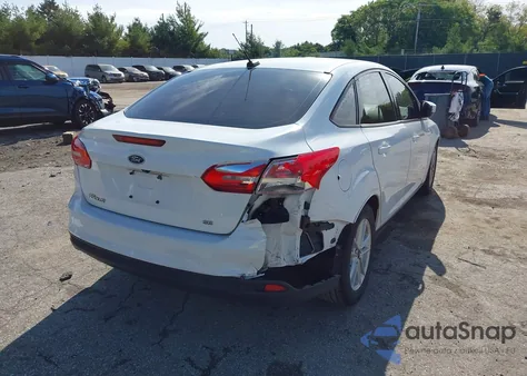 2017 Ford Focus Se z USA, uszkodzony, nr VIN 1FADP3F27HL252643